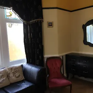 https://alvera-court.yorkshirehotels.net